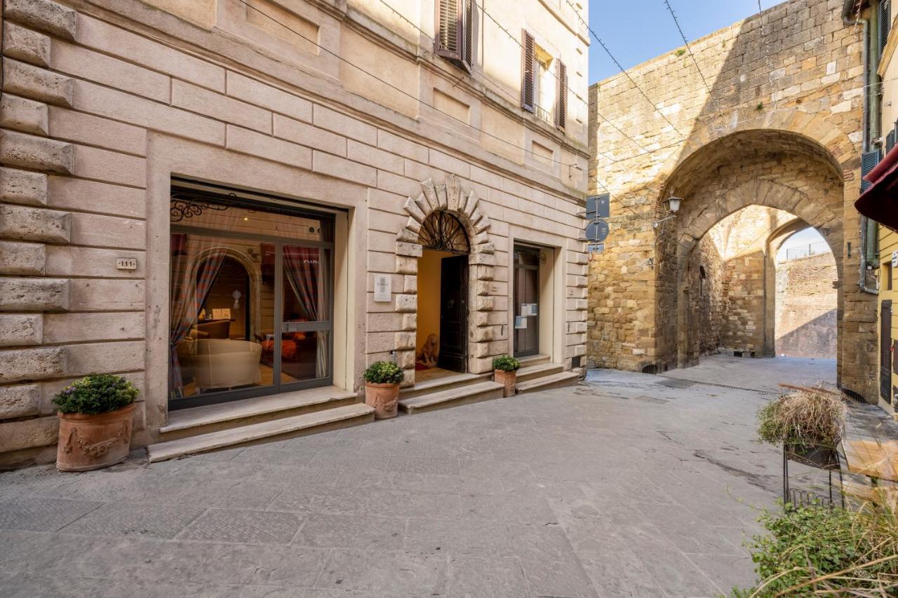 Palazzo Mosela Alla Porta Montepulciano Stazione Exterior foto