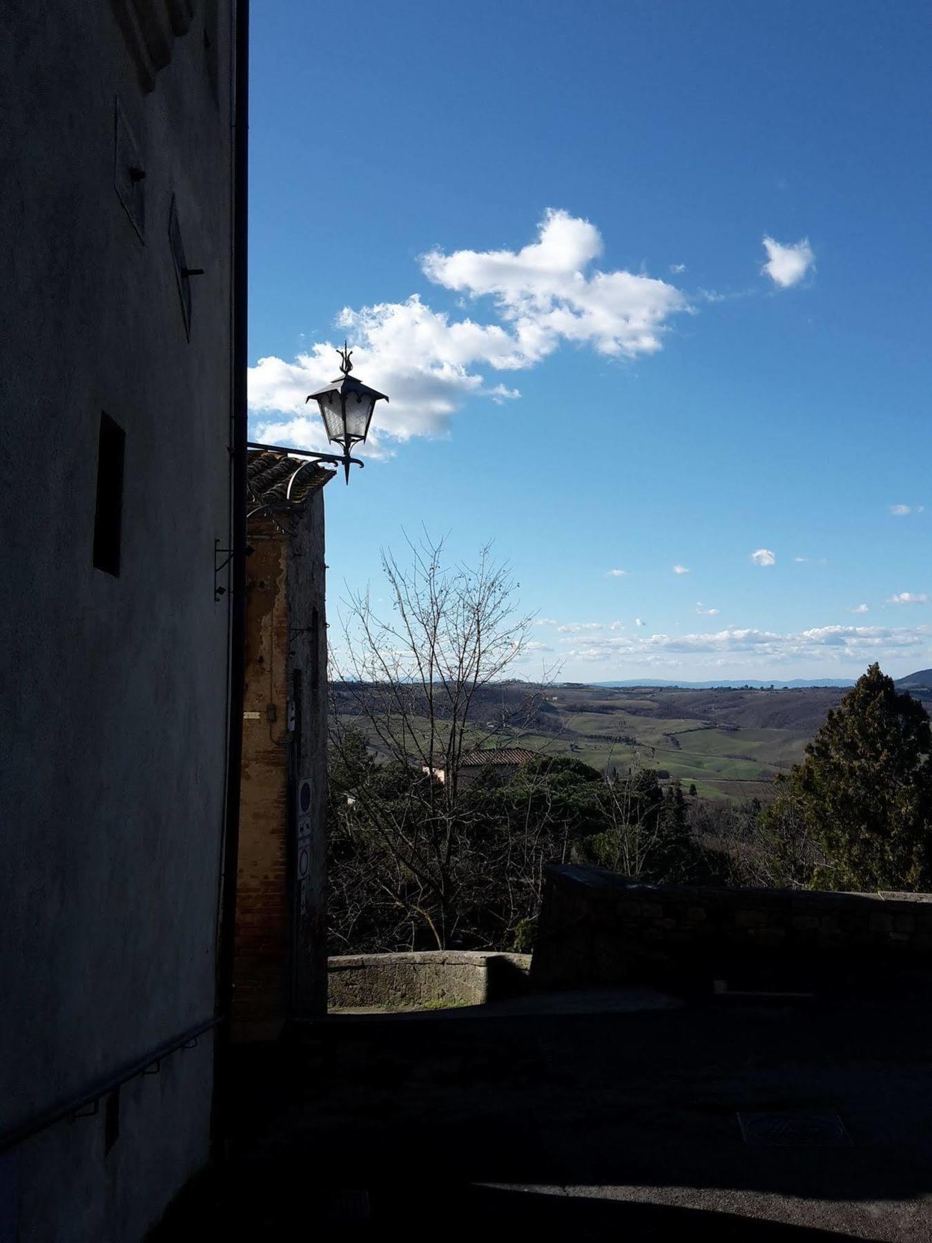 Palazzo Mosela Alla Porta Montepulciano Stazione Exterior foto